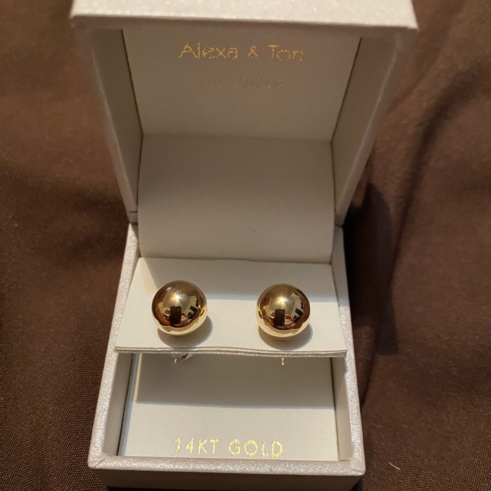 14 Karat Gold Earrings